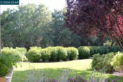 2057 Golden Rain Rd #8, Walnut Creek, CA 94595 - Photo 26