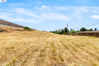 E Warren Ave, Fremont, CA 94539 - Photo 10
