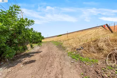 E Warren Ave, Fremont, CA 94539 - Photo 12