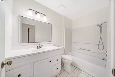 913 Inez Dr, Modesto, CA 95351 - Photo 8