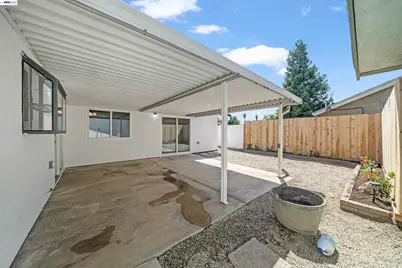 913 Inez Dr, Modesto, CA 95351 - Photo 16