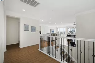 6299 Rocky Point Ct, Oakland, CA 94605 - Photo 4