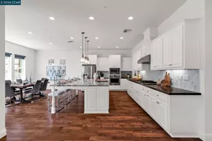 4252 Oak Knoll Dr, Dublin, CA 94568 - Photo 12