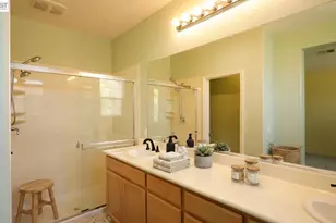 45 Parc Pl, Milpitas, CA 95035 - Photo 12