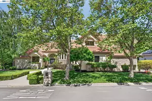 3146 Blackhawk Meadow Dr, Danville, CA 94506 - Photo 2