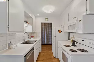 2 Panoramic Way, Berkeley, CA 94704 - Photo 2