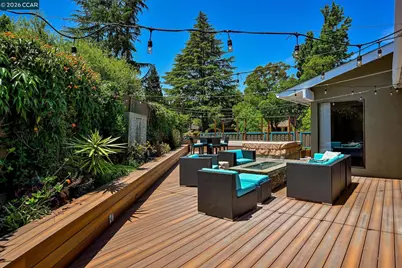 203 Berkshire Ct, Danville, CA 94526 - Photo 32