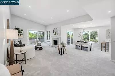 3424 Rossmoor Parkway #3, Walnut Creek, CA 94595 - Photo 2