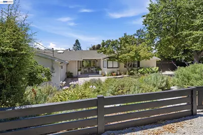 656 La Vista Rd, Walnut Creek, CA 94598 - Photo 4