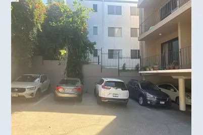 625 El Dorado Ave #204, Oakland, CA 94611 - Photo 22