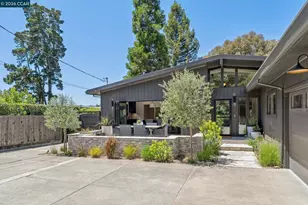 1119 Oak Hill Rd, Lafayette, CA 94549 - Photo 4