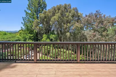 1119 Oak Hill Rd, Lafayette, CA 94549 - Photo 12