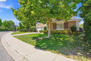 1315 Oak Crest Way, Antioch, CA 94509 - Photo 4