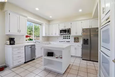 1315 Oakcrest Way, Antioch, CA 94509 - Photo 44