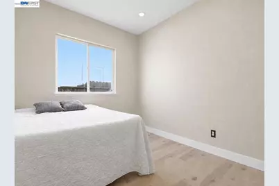 530 Seaport Village Drive, Livingston, CA 95334 - Photo 12