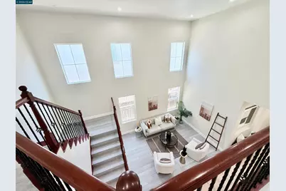 7240 Willow Creek Cir, Vallejo, CA 94591 - Photo 14