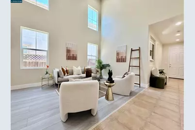 7240 Willow Creek Cir, Vallejo, CA 94591 - Photo 8