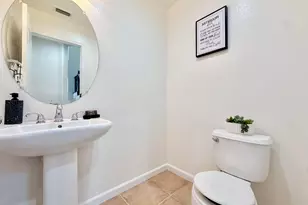 7240 Willow Creek Cir, Vallejo, CA 94591 - Photo 30