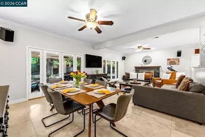 1642 Carriage Dr, Walnut Creek, CA 94598 - Photo 14