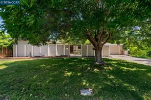 1642 Carriage Dr, Walnut Creek, CA 94598 - Photo 2