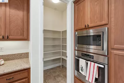 2359 Happy Valley Ln, Manteca, CA 95336 - Photo 16