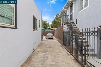9903 Olive St, Oakland, CA 94603 - Photo 12