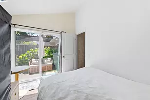 2402 Heathrow Ln, San Leandro, CA 94577 - Photo 46