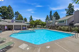 2402 Heathrow Ln, San Leandro, CA 94577 - Photo 56