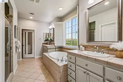 122 Paddington Ct, San Ramon, CA 94582 - Photo 30