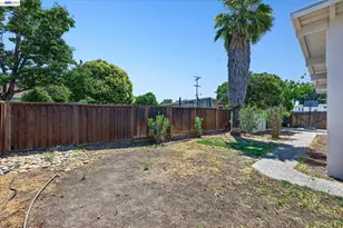 1202 P St, Livermore, CA 94551 - Photo 22