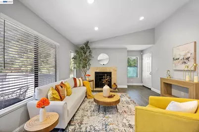 7120 Cross Creek Cir #D, Dublin, CA 94568 - Photo 8