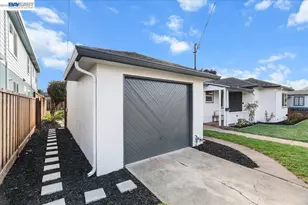 320 Beach Rd, Alameda, CA 94502 - Photo 4