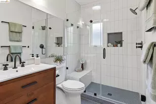 5501 Thomas Ave, Oakland, CA 94618 - Photo 28