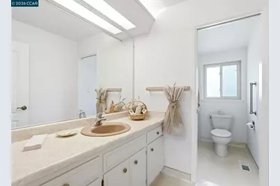 1645 Beckner Ct, Concord, CA 94521 - Photo 34