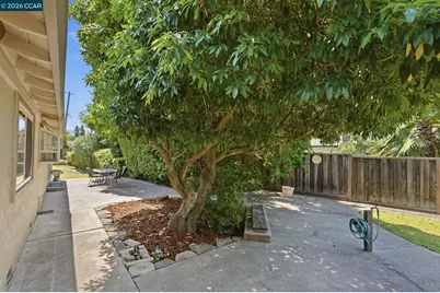 1645 Beckner Ct, Concord, CA 94521 - Photo 44