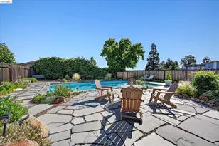 2458 Grimsby Dr, Antioch, CA 94509 - Photo 30