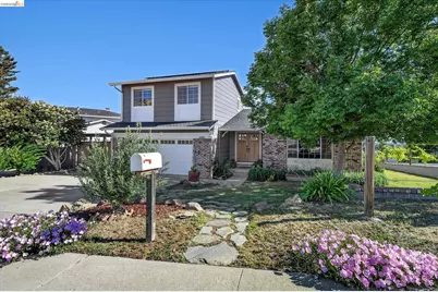 2458 Grimsby Dr, Antioch, CA 94509 - Photo 2