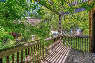 1956 Fair Ridge Ct, Walnut Creek, CA 94597 - Photo 52