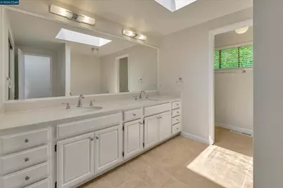 1956 Fair Ridge Ct, Walnut Creek, CA 94597 - Photo 44