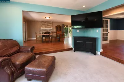 11 Encina Pl, Pittsburg, CA 94565 - Photo 4