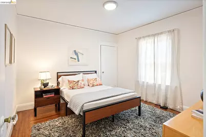 1385 Francisco St, Berkeley, CA 94702 - Photo 16