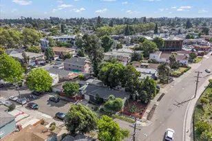 10809 McIntyre St, Oakland, CA 94605 - Photo 42