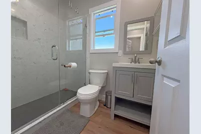 2122 69th Ave, Oakland, CA 94621 - Photo 24