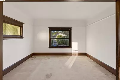 2338 Roosevelt Ave, Berkeley, CA 94703 - Photo 8