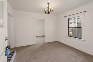 2338 Roosevelt Ave, Berkeley, CA 94703 - Photo 32