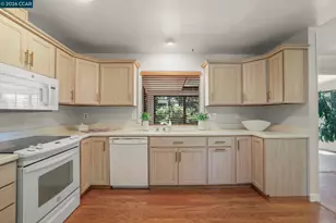 1193 Morrell, Concord, CA 94521 - Photo 14