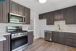 2678 Mayfair Ave, Concord, CA 94520 - Photo 16