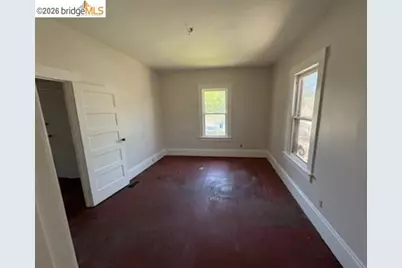 444 Wilson St, Napa, CA 94559 - Photo 2