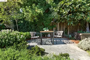 2811 Parker St, Berkeley, CA 94704 - Photo 44