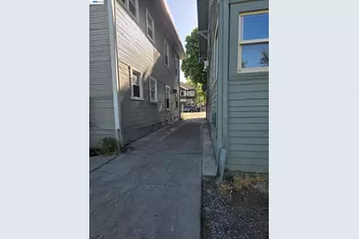 727 Sutter St, Stockton, CA 95202 - Photo 14